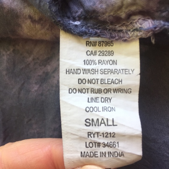 Elan long sleeved Blouse - Picture 7 of 8